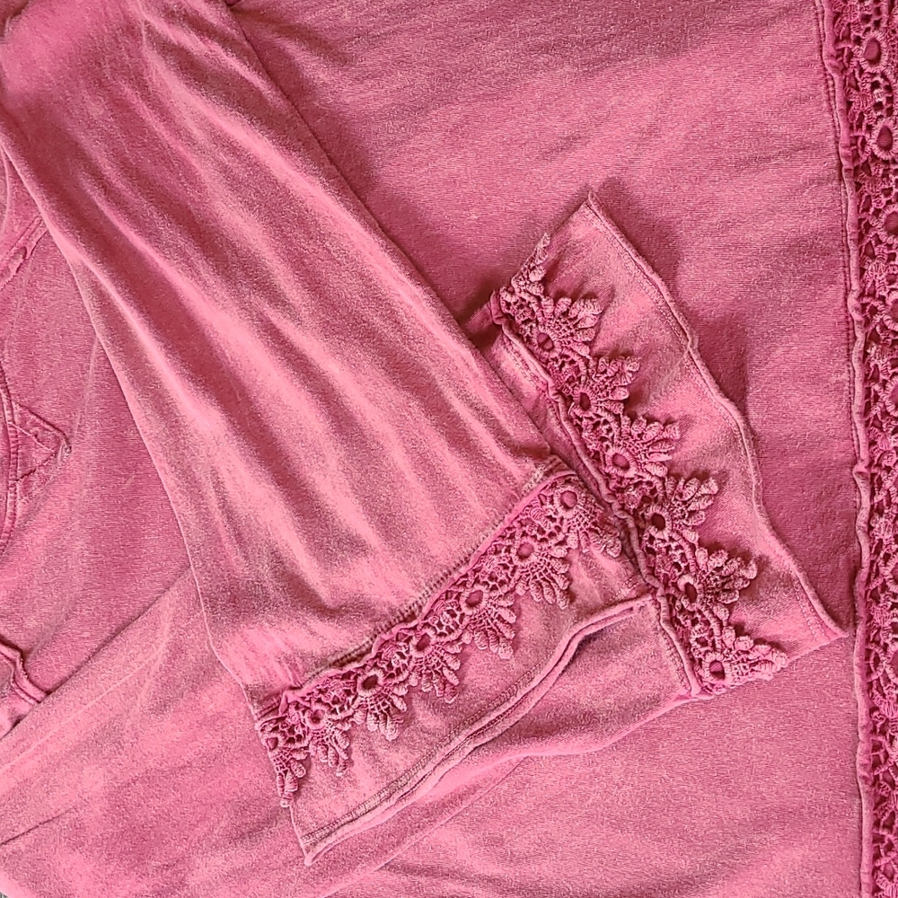 Altar'd State Blouse - Picture 12 of 13